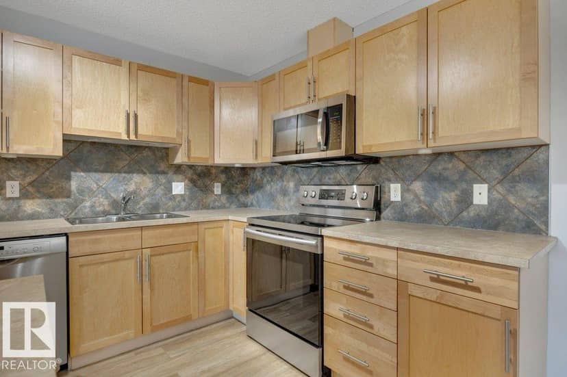 #342 279 Suder Greens DR NW NW — photo 12 of 40