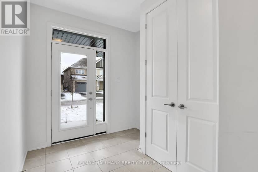 441 Turmeric Court, Ottawa, photo 3