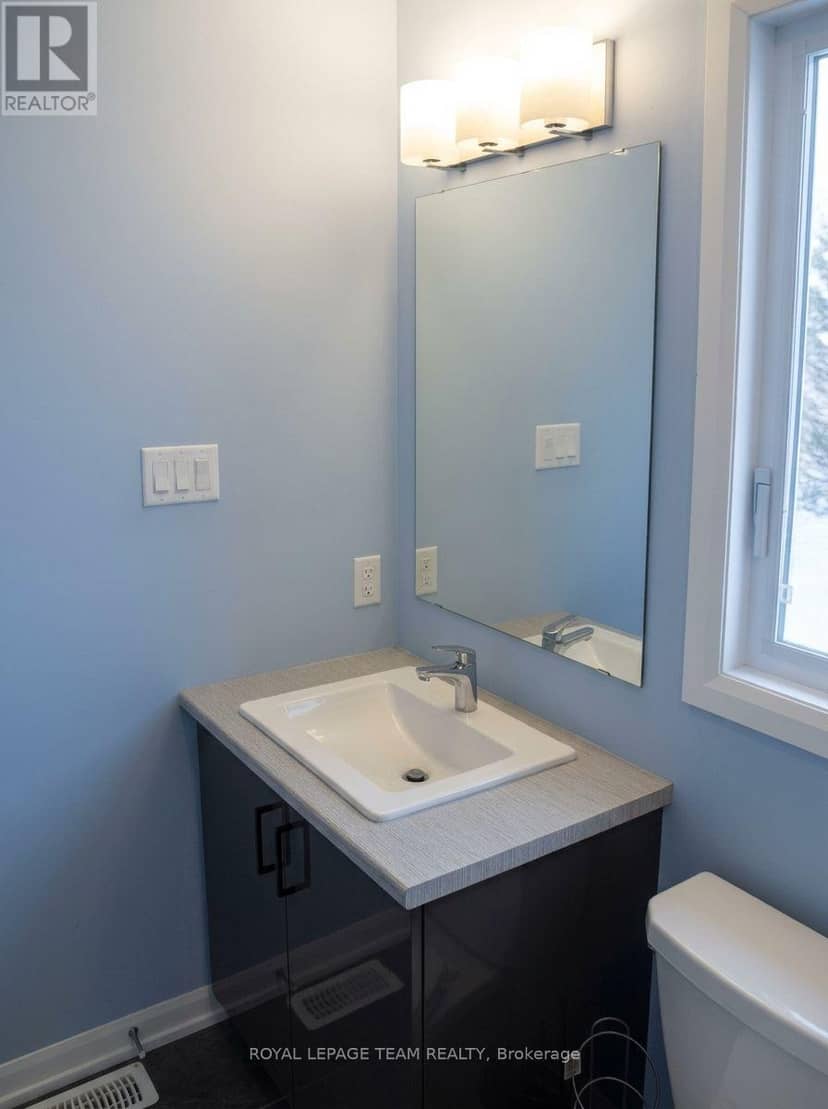 510 Chambord Street E — photo 18 of 31
