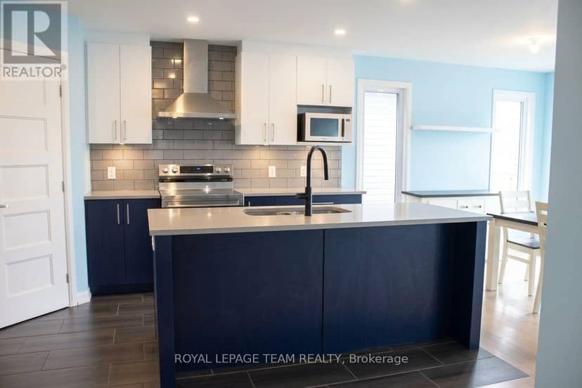 510 Chambord Street E — photo 9 of 31