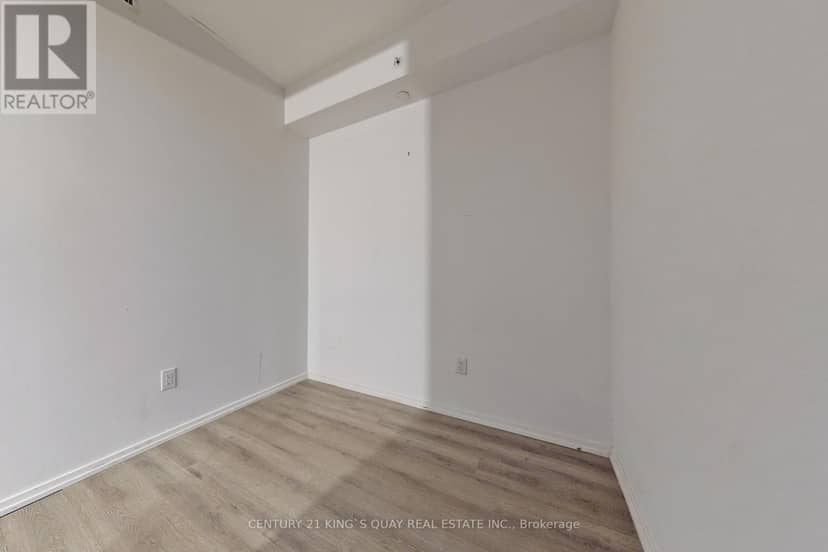 1409 - 70 Temperance Street — photo 25 of 40