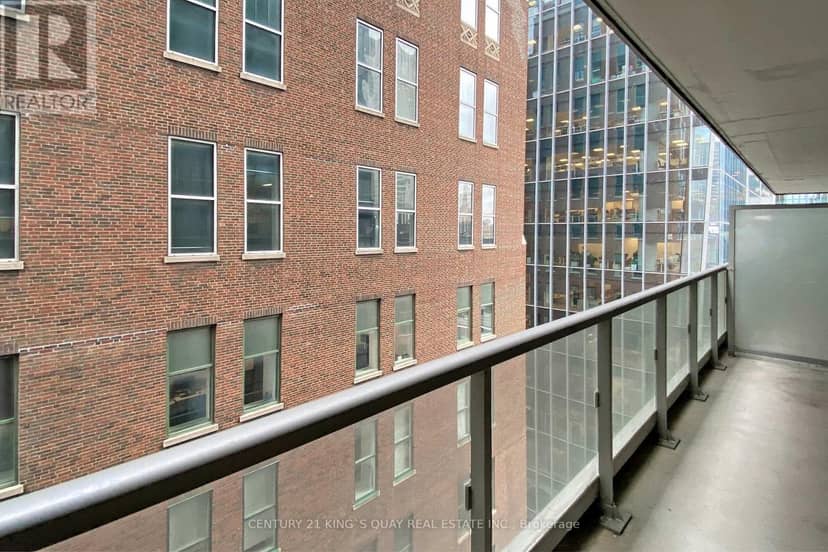 1409 - 70 Temperance Street — photo 34 of 40