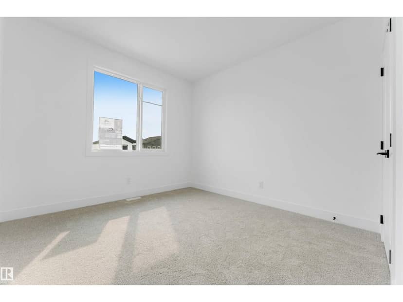 4234 63 ST — photo 33 of 36