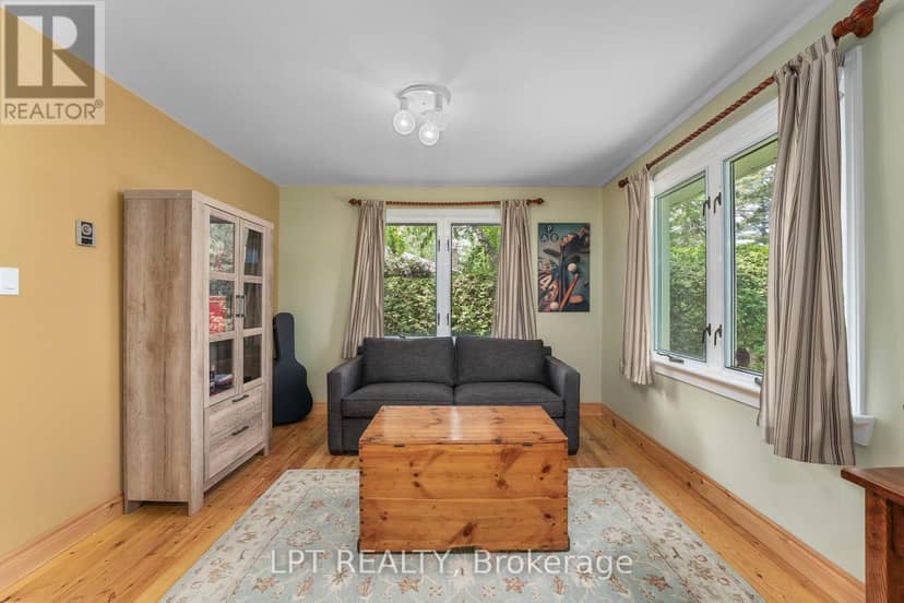 101 Hedge Road — photo 28 of 40