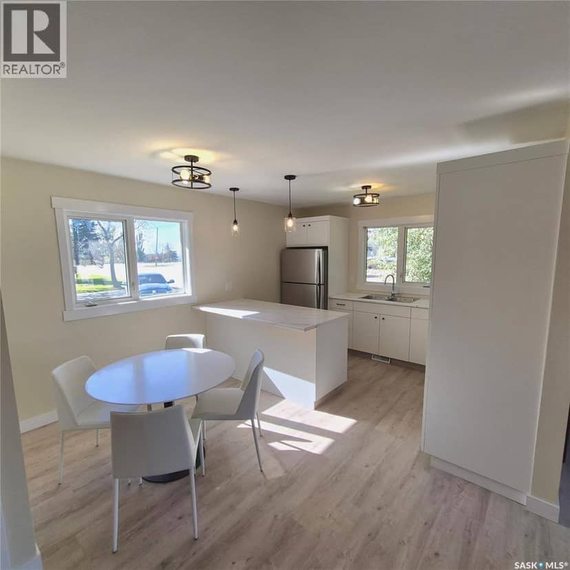 801 Prospect AVENUE, Oxbow, photo 3