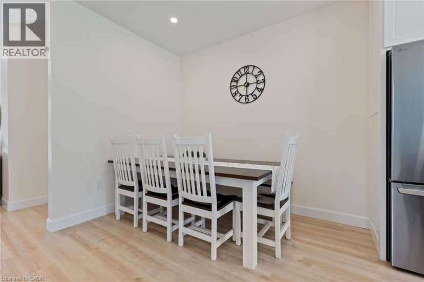 1463 Norfolk County Road 21 — photo 10 of 28