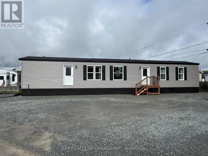 268 Evelyn Crescent — photo 1 of 18