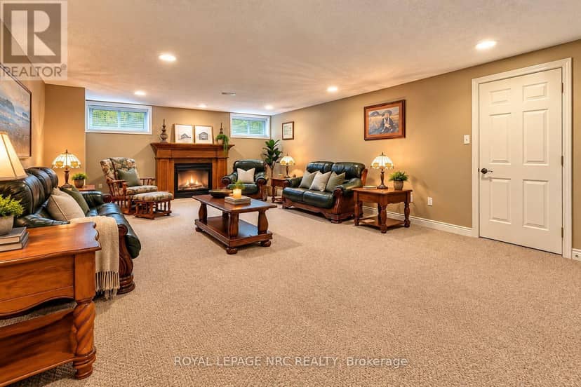 400 Lakeview Drive — photo 31 of 40