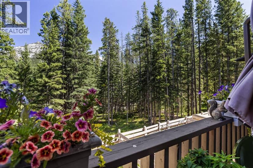 246 Kluane Drive — photo 9 of 34