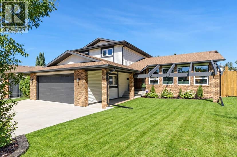 21 Elkin Close, Red Deer, photo 2