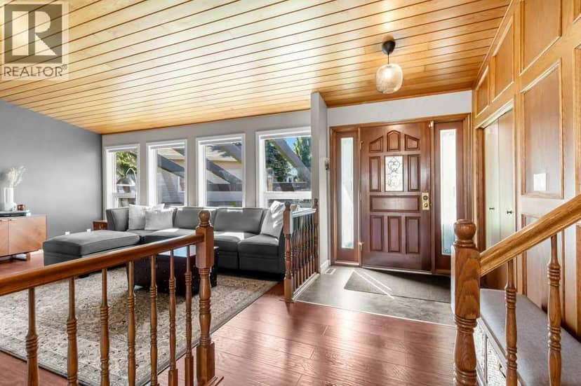 21 Elkin Close, Red Deer, photo 7
