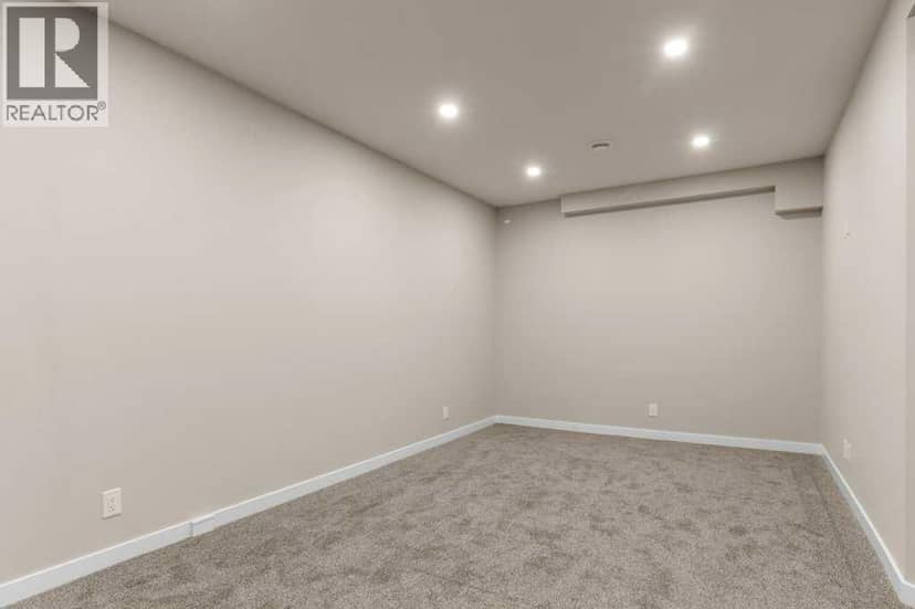 21 Elkin Close — photo 31 of 40