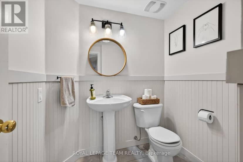 13 - 424 Hillsboro Private — photo 25 of 40