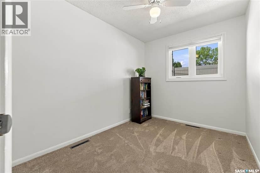 537 T Avenue S — photo 18 of 35