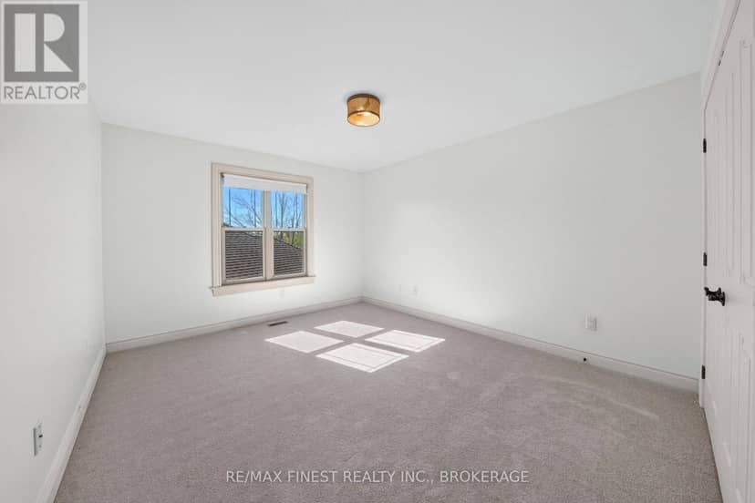 710 Kananaskis Drive — photo 28 of 40