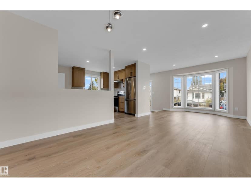 3527 44A AV NW, Edmonton, photo 7