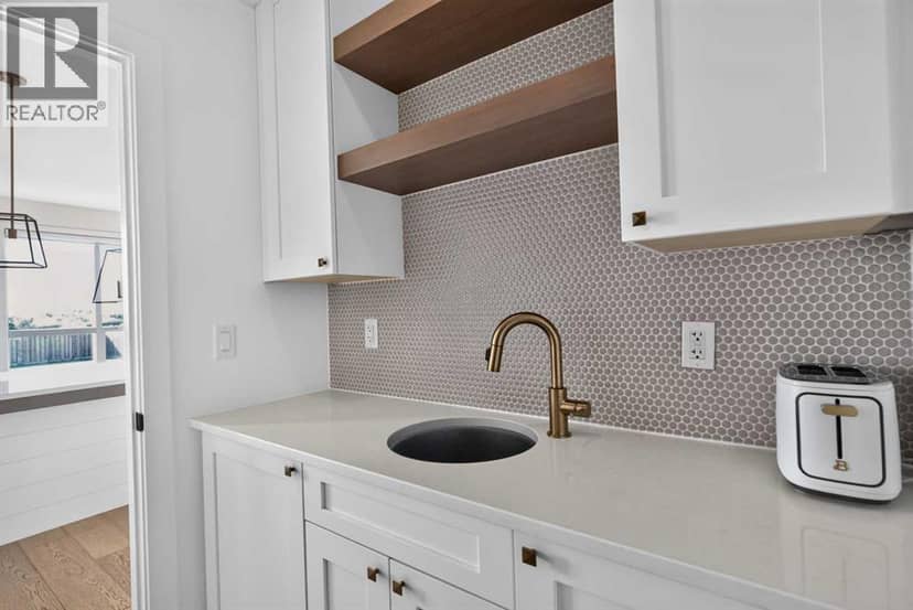 15422 107 St. Street — photo 13 of 40