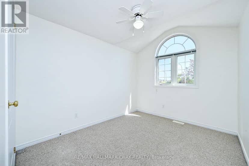 66 Warman Street — photo 21 of 26