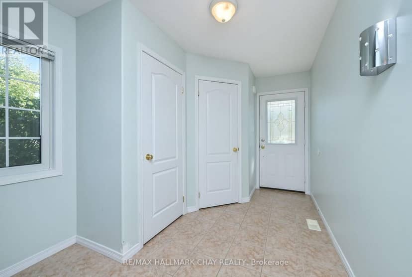 66 Warman Street, New Tecumseth, photo 5