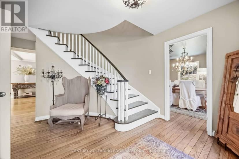 7 Alta Drive, Uxbridge, photo 5