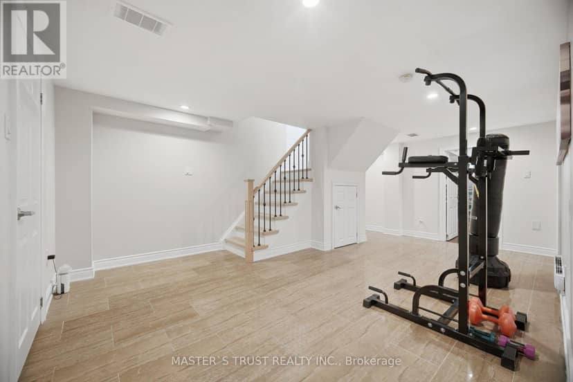 412 Sandmere Place — photo 21 of 37