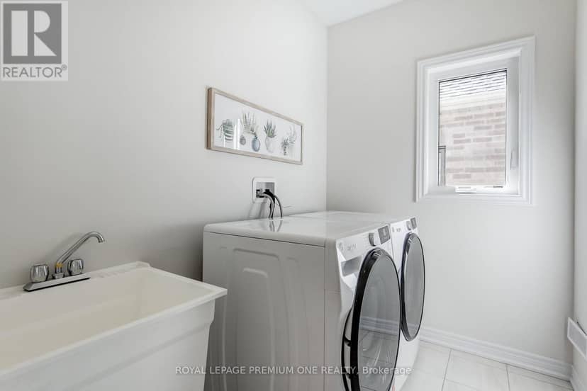 849 Hickory Crescent — photo 28 of 32