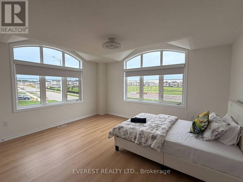 1105 Cole Street — photo 11 of 39