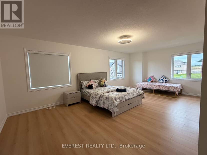 1105 Cole Street — photo 13 of 39