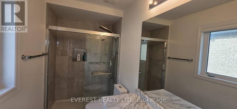 1105 Cole Street — photo 17 of 39