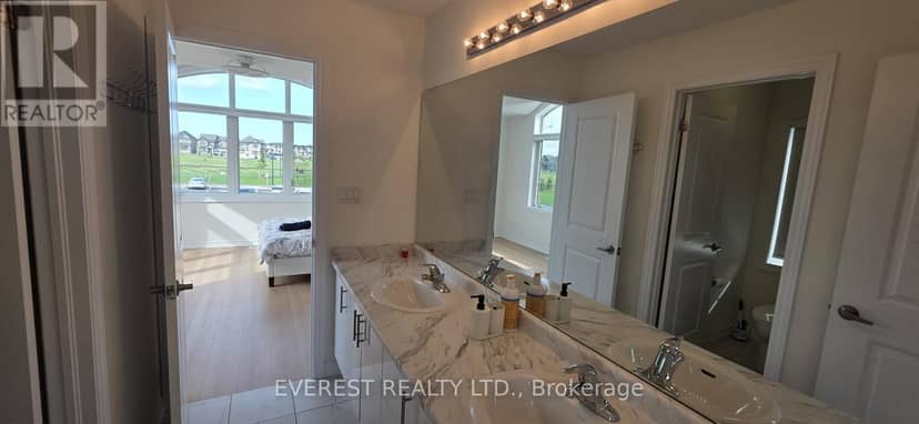 1105 Cole Street — photo 21 of 39