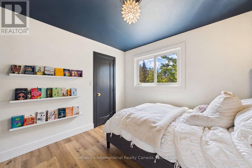 1229 Miriam Drive — photo 29 of 40