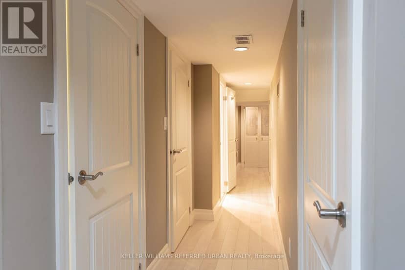 71 Agincourt Drive — photo 24 of 40