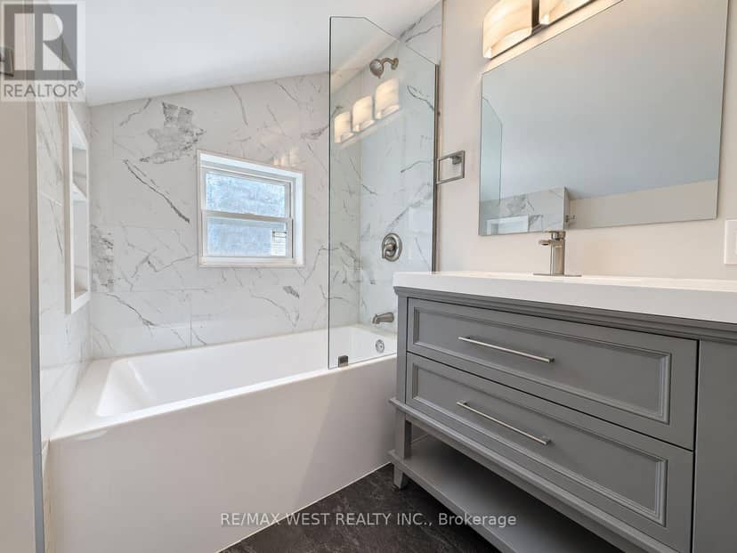 101 Lorne Street — photo 9 of 34