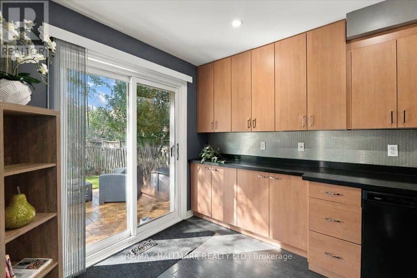 5732 Bell Harbour Drive — photo 9 of 30