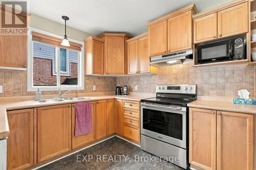 99 Stiefelmeyer Crescent — photo 13 of 40