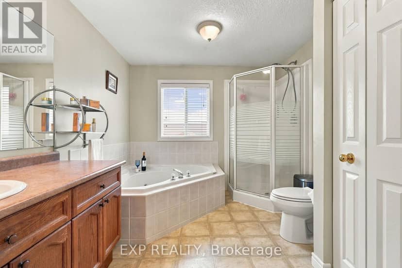 99 Stiefelmeyer Crescent — photo 24 of 40