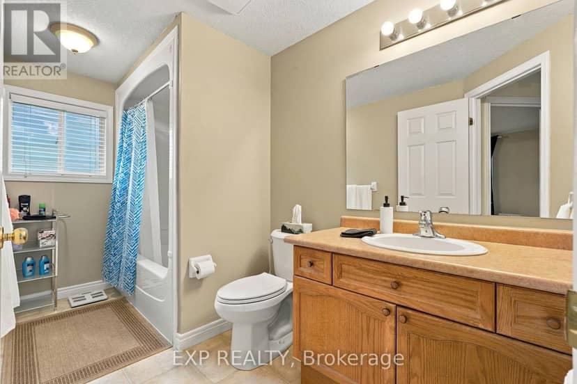 99 Stiefelmeyer Crescent — photo 25 of 40