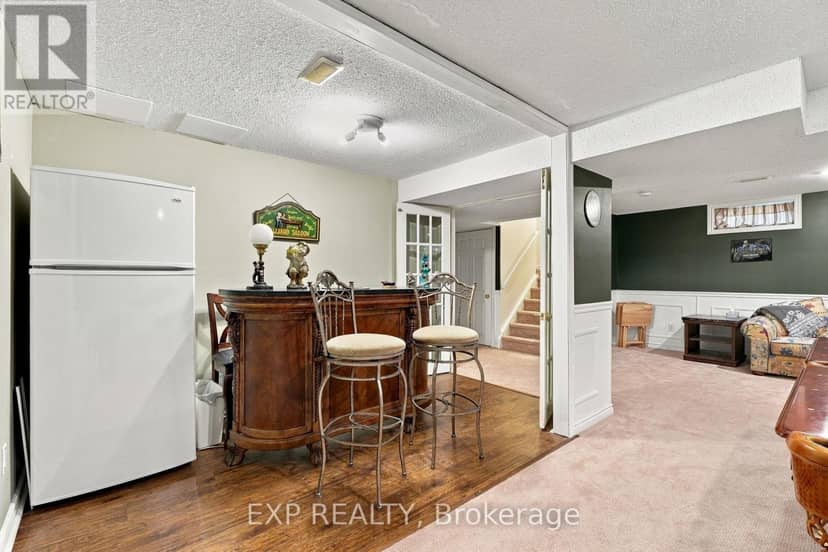 99 Stiefelmeyer Crescent — photo 31 of 40