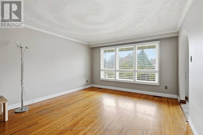 128 Hadeland Avenue, Hamilton, photo 3