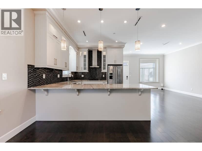 5506 College Street, Vancouver, photo 8