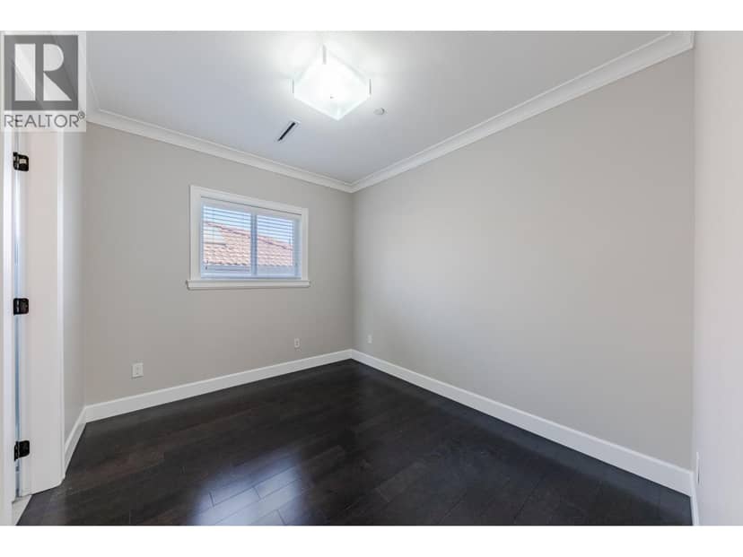 5506 College Street — photo 29 of 37