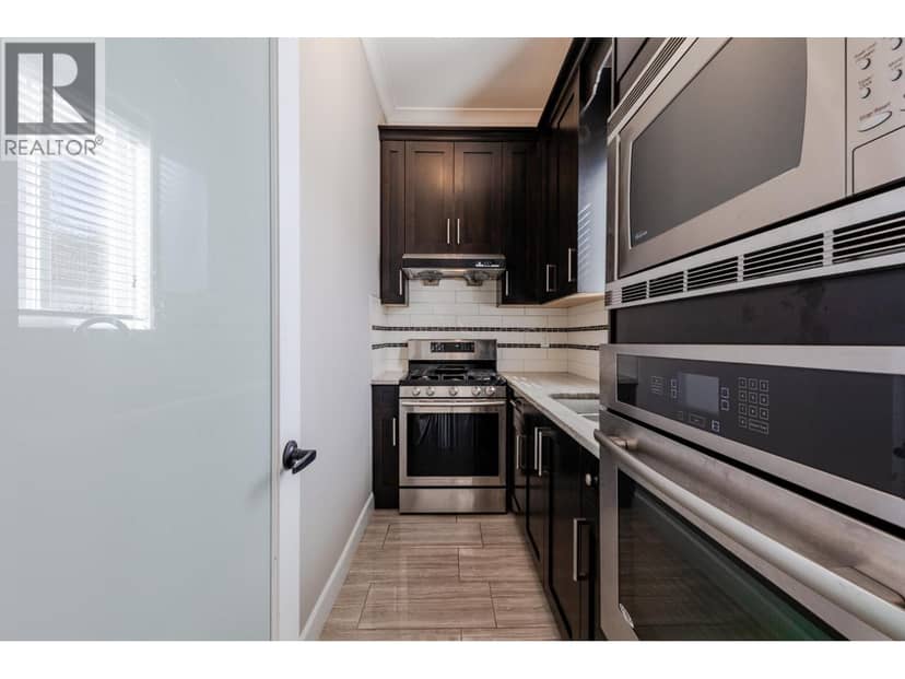 5506 College Street — photo 15 of 37