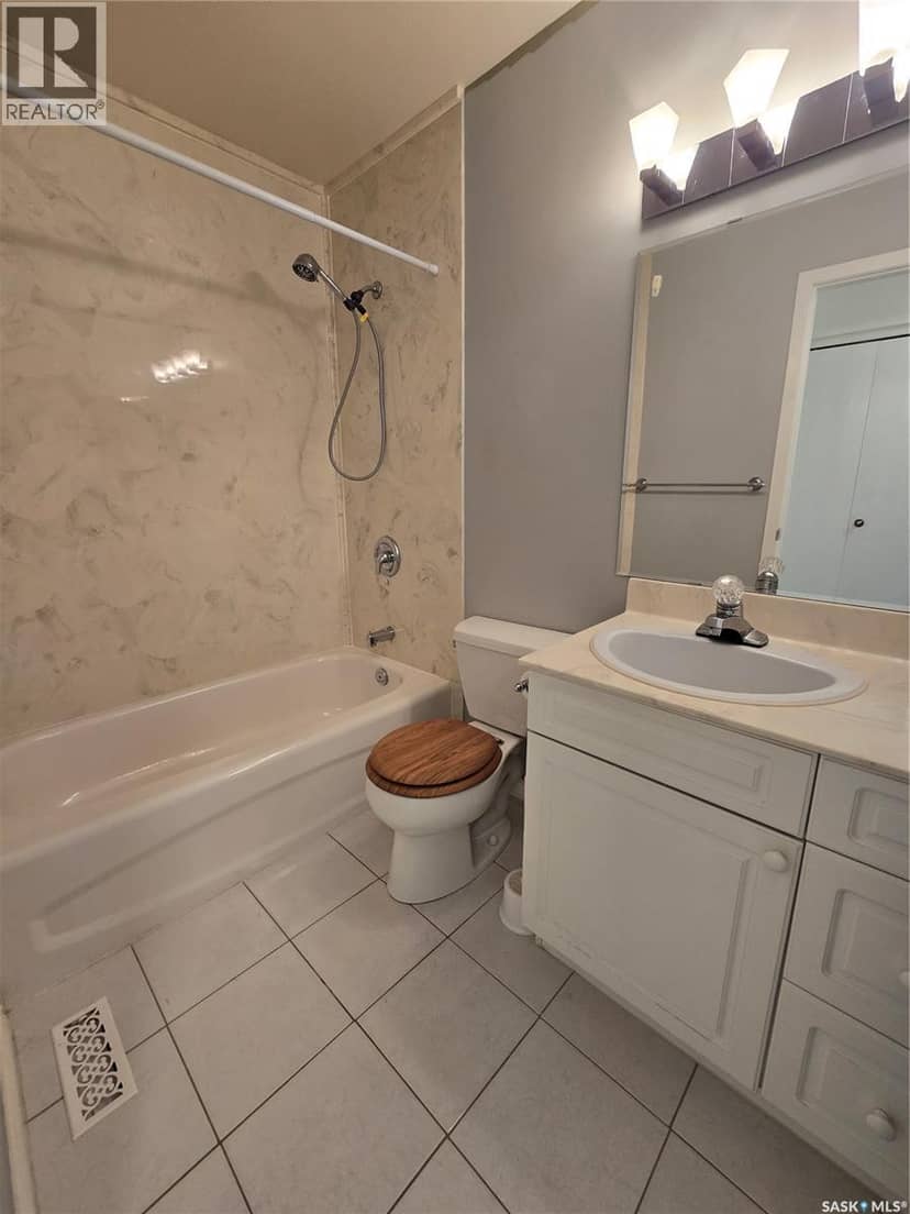 51 Sibbald Crescent — photo 35 of 40