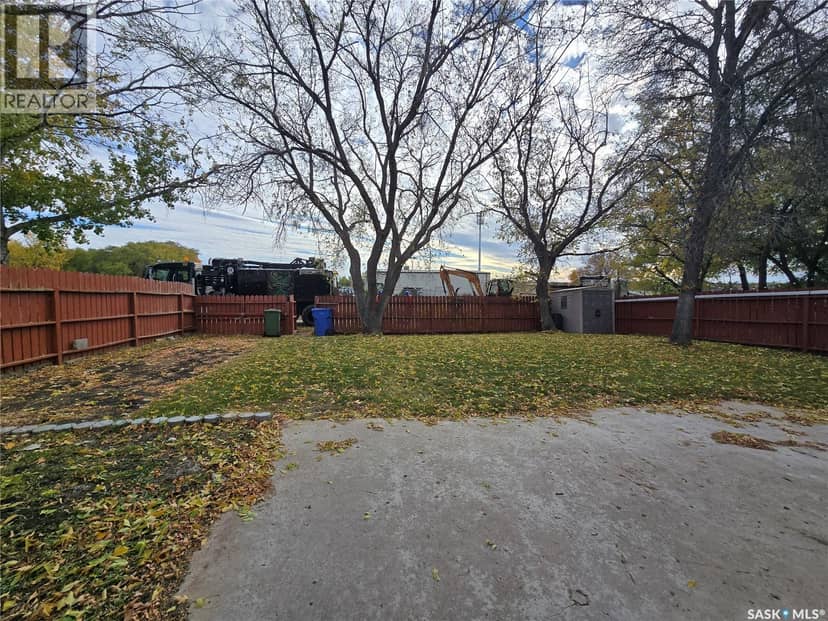 51 Sibbald Crescent — photo 12 of 40