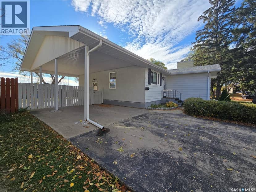 51 Sibbald Crescent, Regina, photo 4