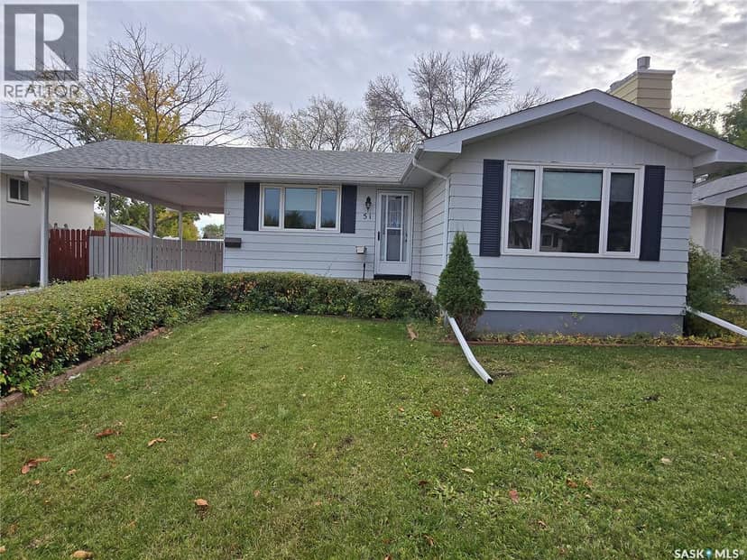 51 Sibbald Crescent, Regina, photo 2