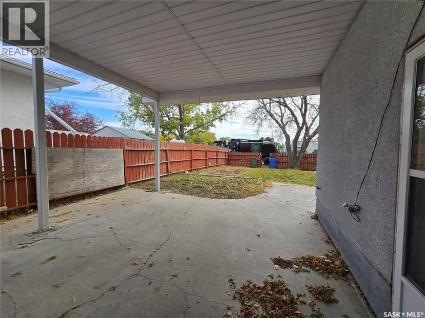 51 Sibbald Crescent, Regina, photo 6