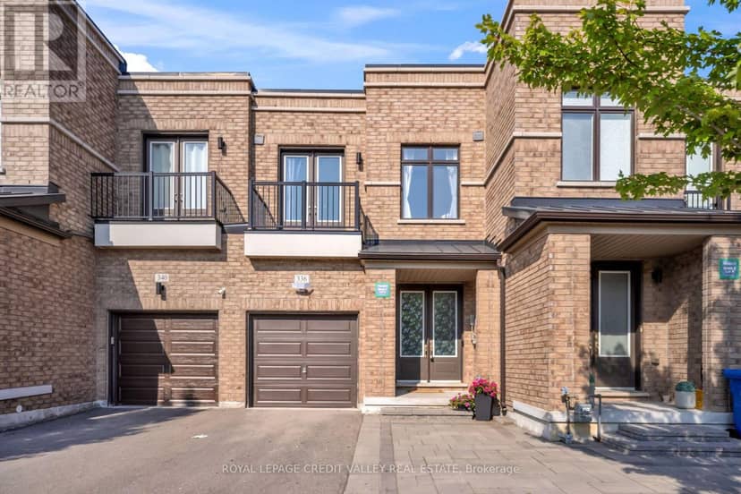 336 Elyse Court, Aurora, photo 2