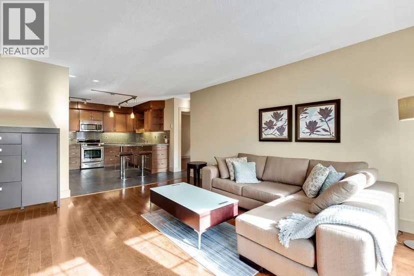 302, 1534 15 Avenue SW — photo 9 of 33