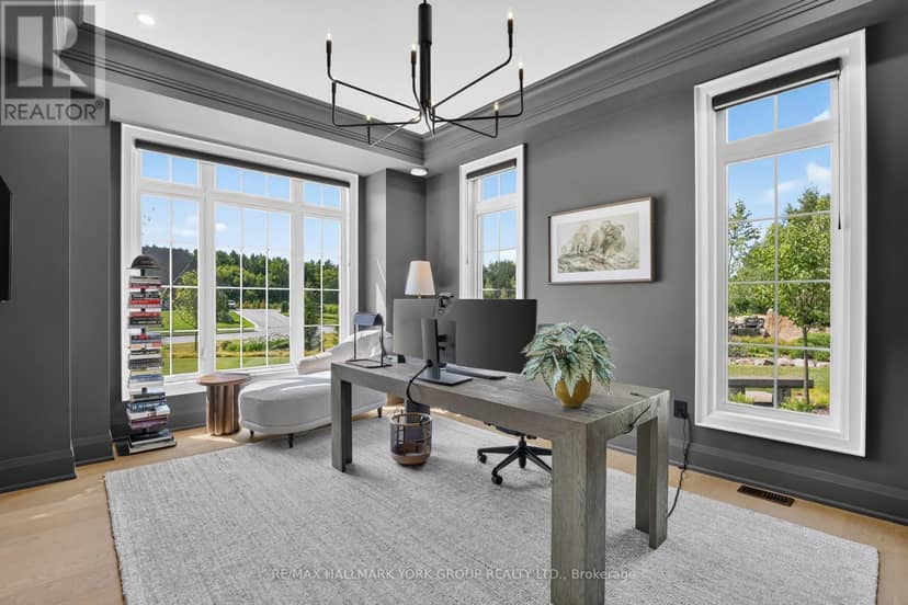 13 Newton Reed Crescent — photo 18 of 40